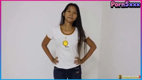 น้อง โตโต้ สาวไทยขายบริการ หุ่นเพียงบางร่างเล็ก ฝรั่งเปย์มาเย็ดหี จัดสดๆ น้ำแตกคาหี โคตรมั